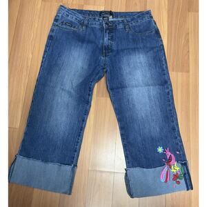 Clash jeans Womens Embroided Capris Blue jeans Size 15